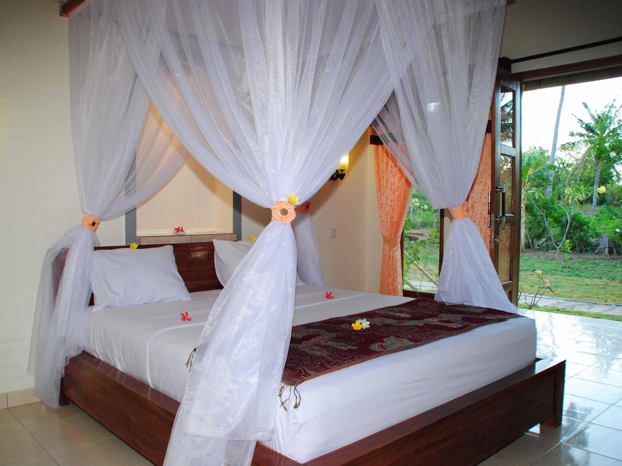 Tiara Bali Pemuteran