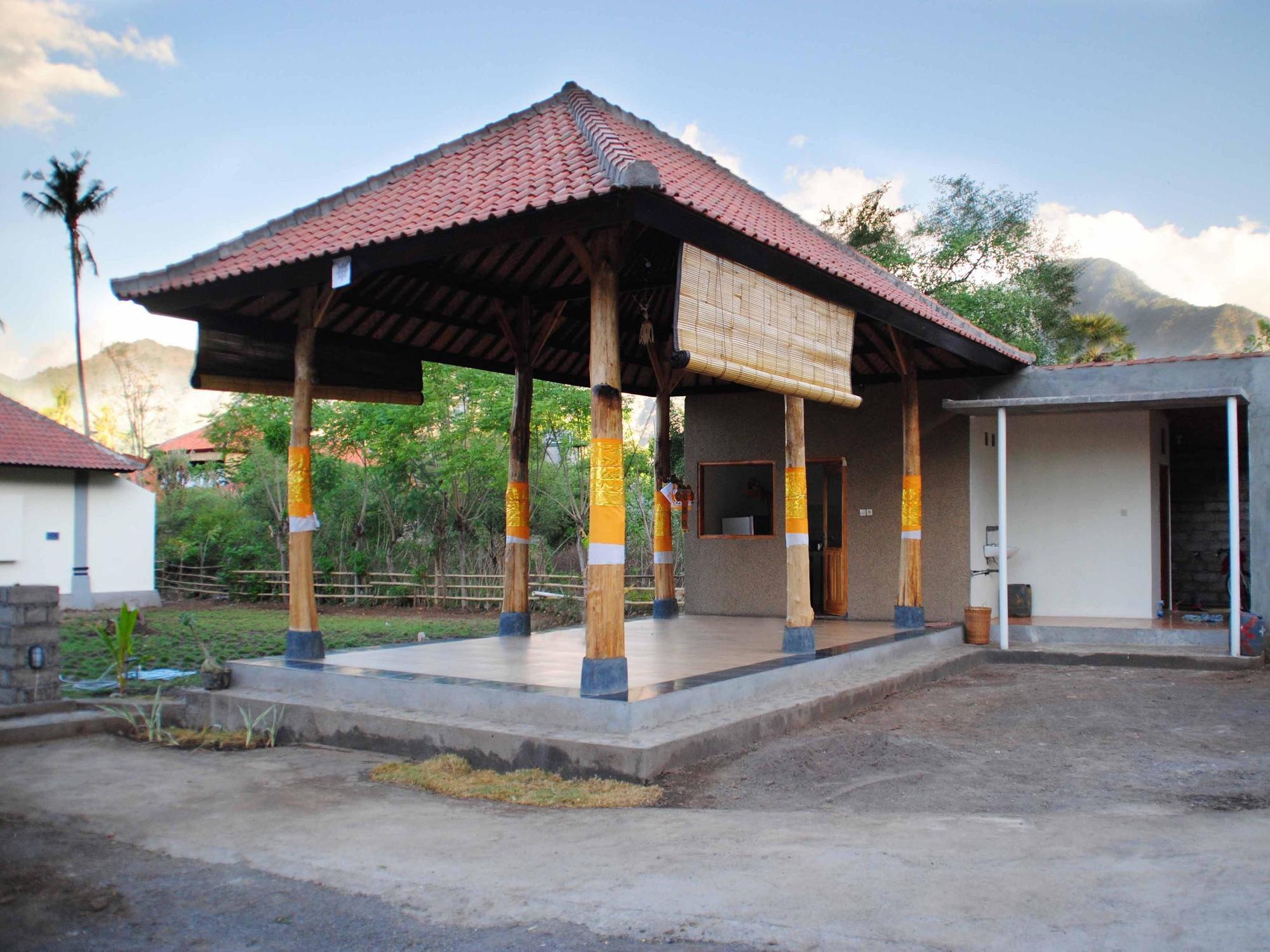 Couette-café Tiara Bali 2*